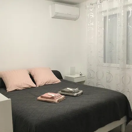 Villa Troyes Clim 3 Ch 6 Pers