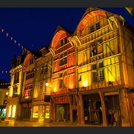 Troyes Clim 3 Ch 6 Pers Villa *